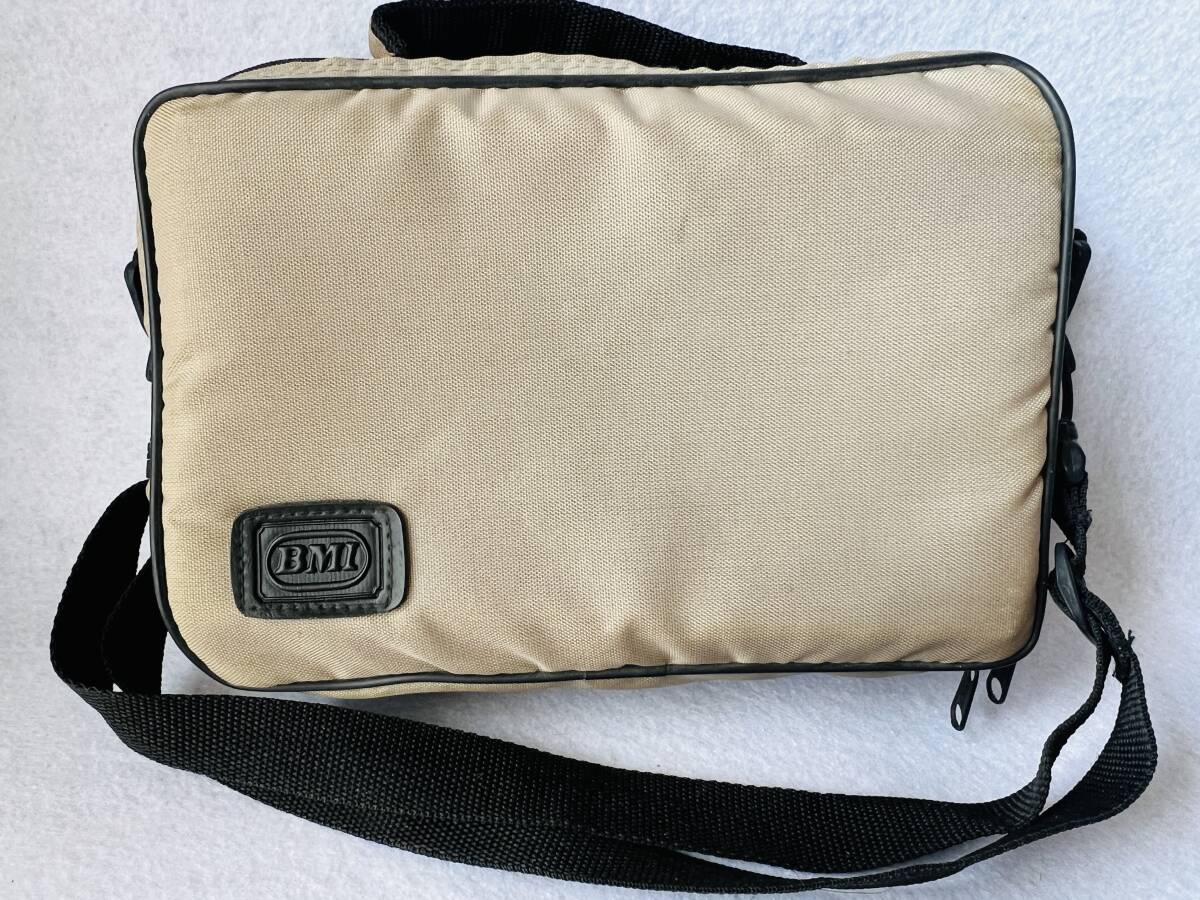 【昭和レトロ】　”BEAUX MERZON”　カセットテープキャリングバッグ　【中古】