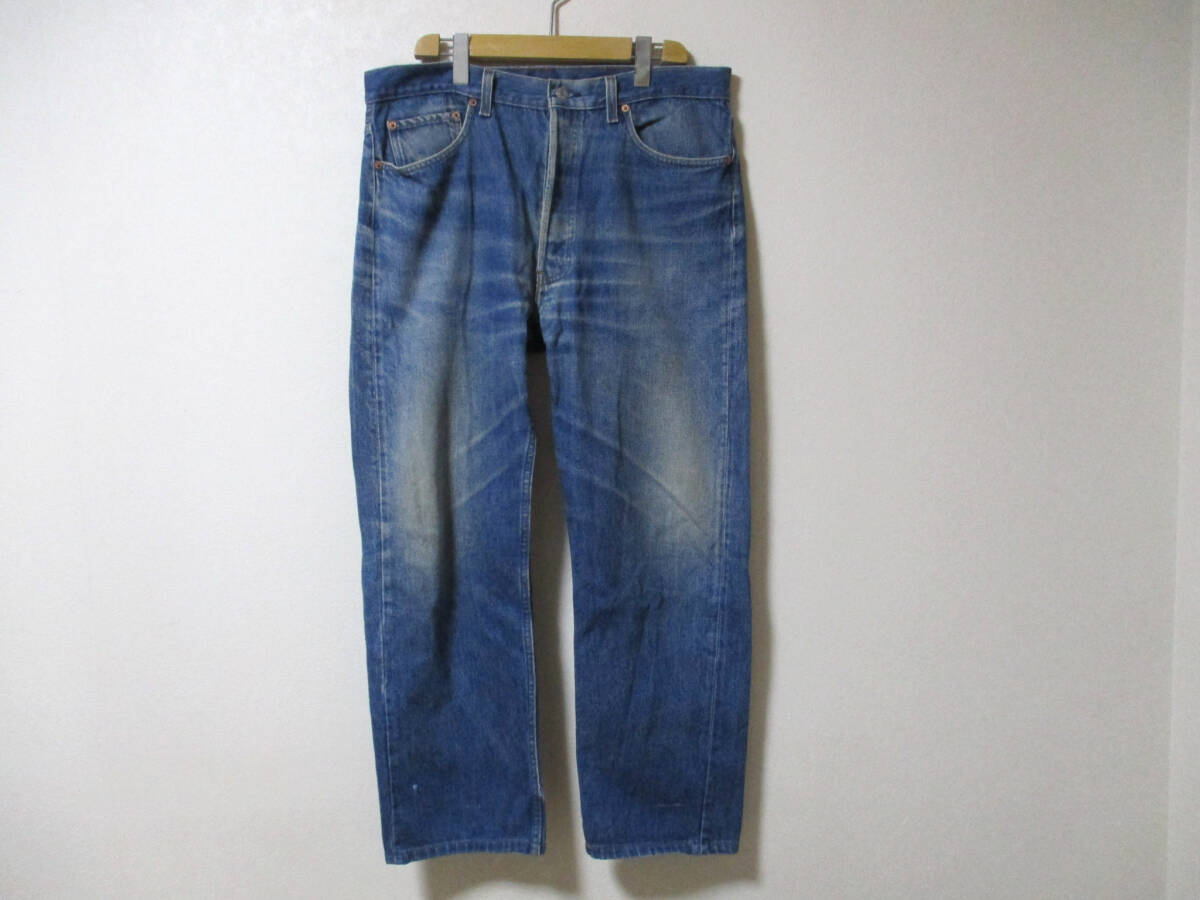 USA製★Levis 　リーバイス 　501 ジーンズ　　W38　ビンテージ　　　（３E　タ右