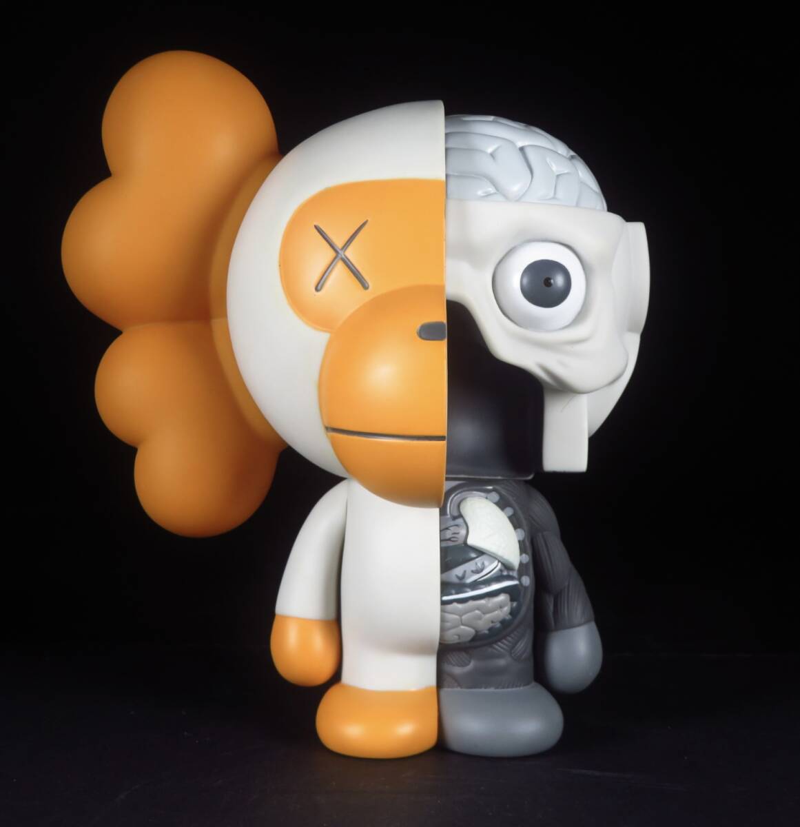 【SAKURAYA】MEDICOM TOY 11SS【OriginalFake×A BATHING APE×KAWS MILO】エイプ カウズ コラボ 人体模型マウロ フィギュア 共箱 レア物③