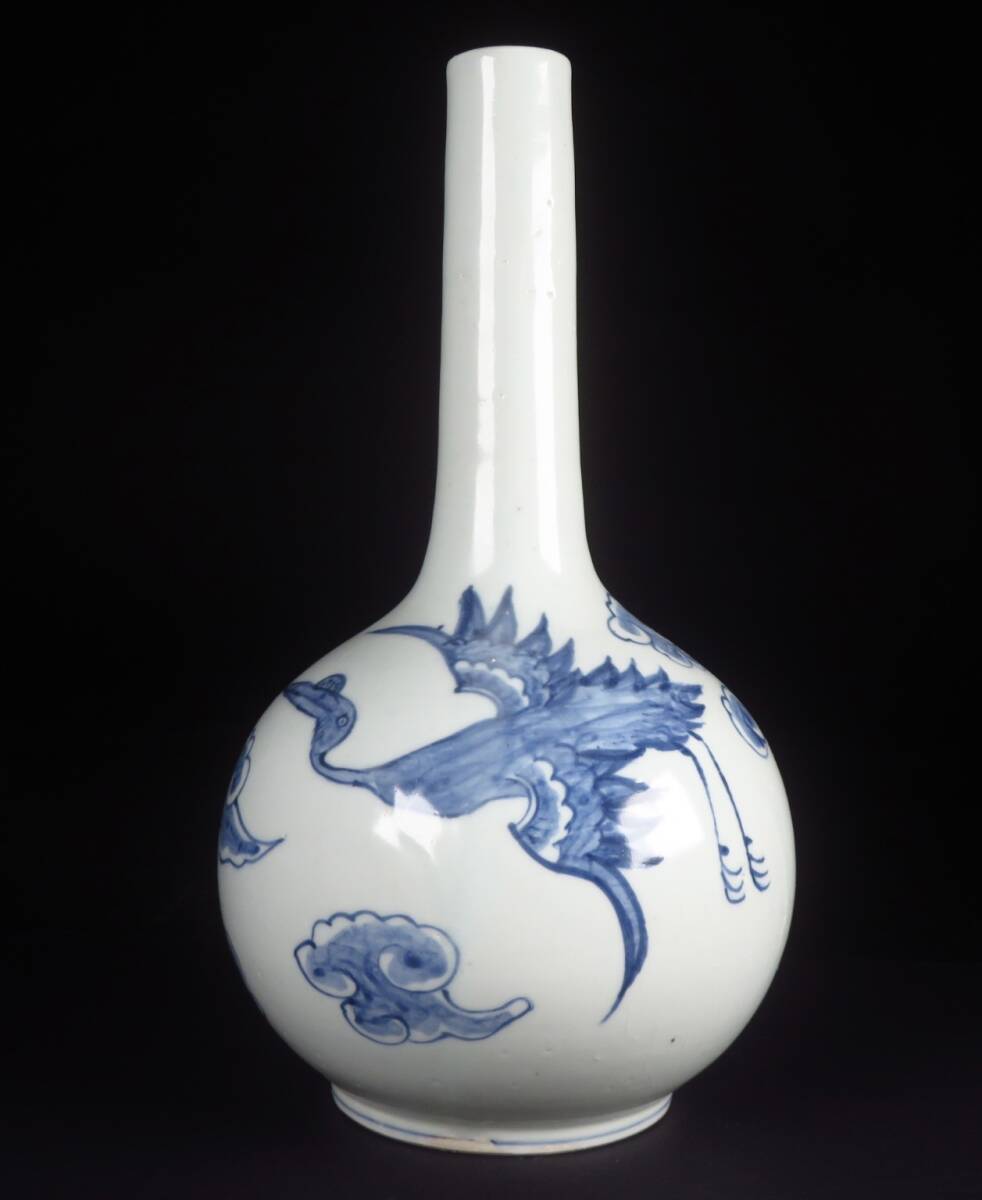【SAKURAYA】コレクター委託品【李朝 染付雲鶴文長頸瓶】青花 花瓶 壷 壺 朝鮮古美術 朝鮮古陶磁器 骨董品 古美術品 箱付 高さ26.2cm