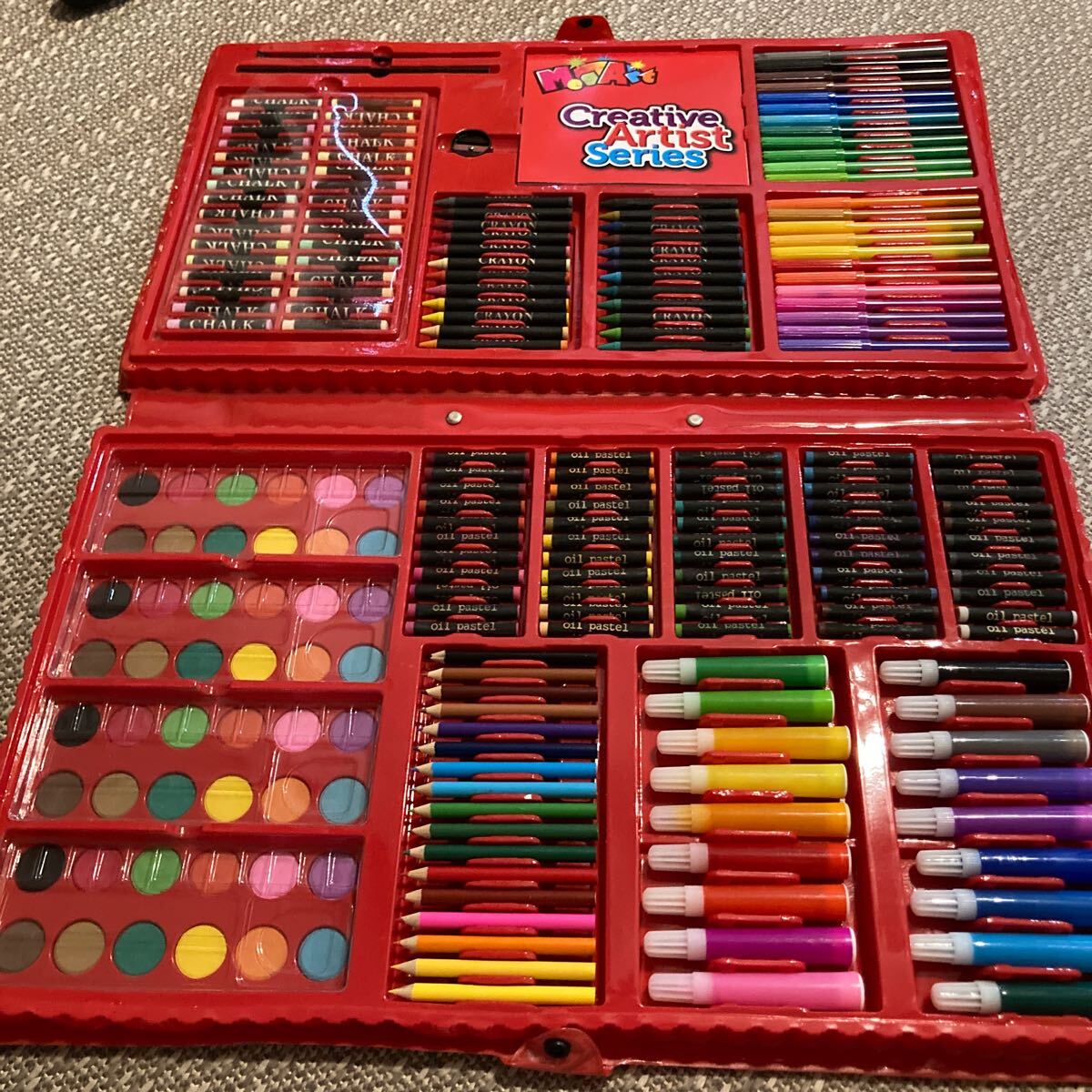 画材 未使用 【 Creative Artist Series 250 pieces! クリエイティブアーティストシリーズ 250ピース [並行輸入品] 】 色鉛筆 クレヨン 
