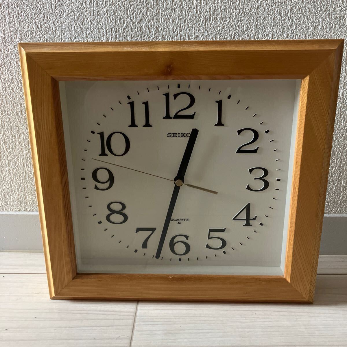 極美品 動作品 80's SEIKO セイコー QUARTZ クォーツ QA448T ウォールクロック 掛時計 木枠 ウッド 北欧 ミッドセンチュリー ポストモダン