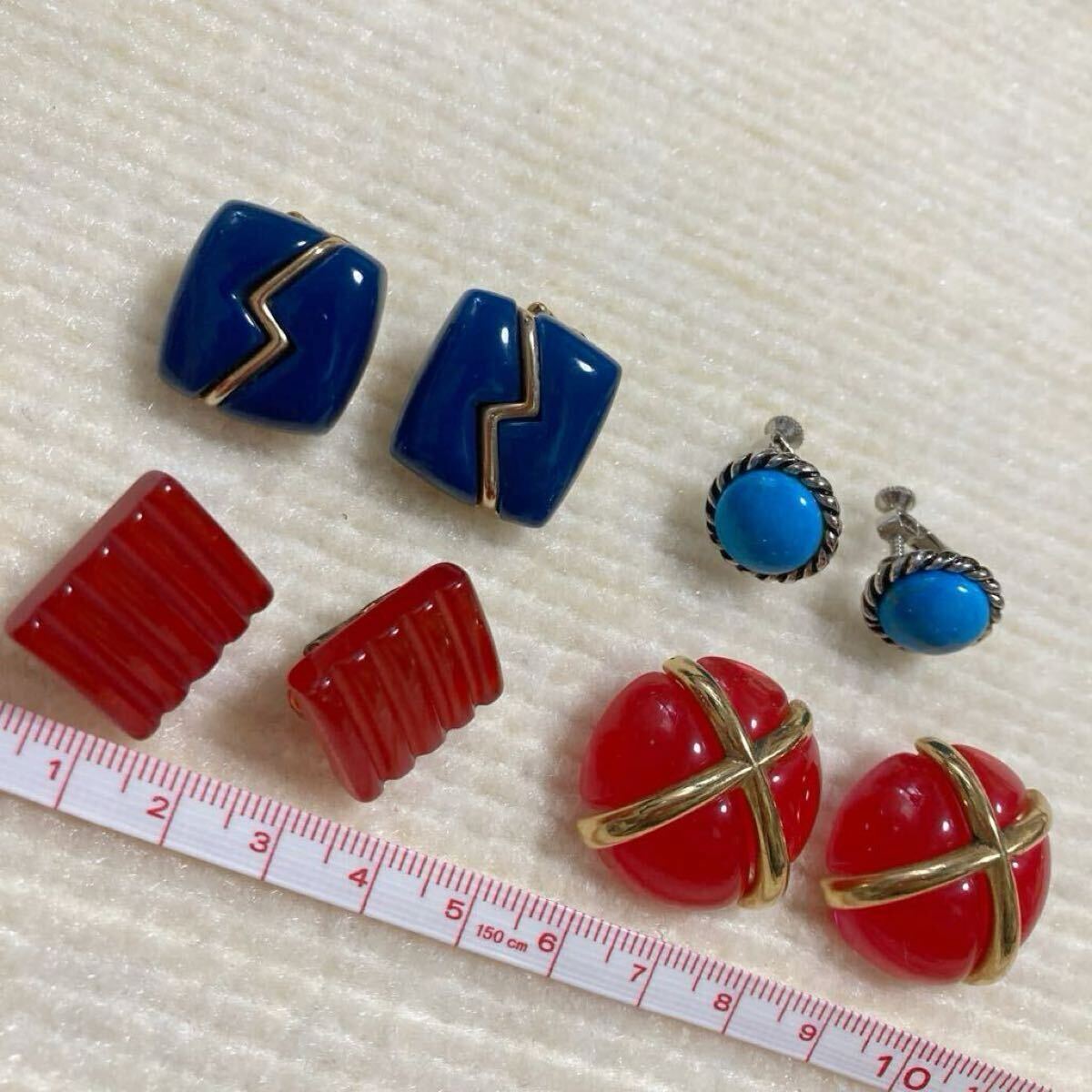 ヴィンテージ ビンテージ イヤリング 両耳揃い 両耳 ブルー、赤色系 レトロ　アクセサリー　まとめ売り まとめ レディース　a45 3 か