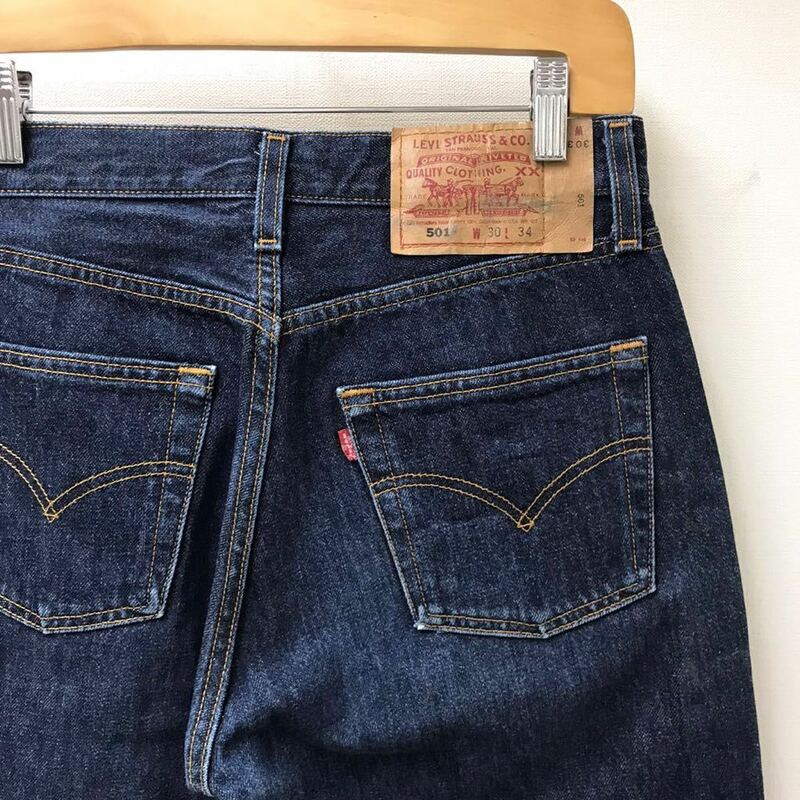 米国製 USA製 Levi's 501 リーバイス オリジナル ビンテージ ジーンズ デニムパンツ 濃いめ 表記W30