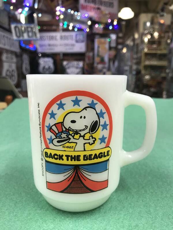 ヴィンテージ☆80ｓ　アンカーホッキング　ＳＮＯＯＰＹ　プレジデント　ＮＯ.1　マグカップ☆ファイヤーキング、スヌーピー