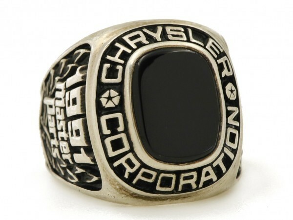 ビンテージ CHRYSLER シルバー製 クライスラー マスター アワード ブラック オニキス ヘビー リング 記念品 アメ車 米国 ロゴ 20号 指輪