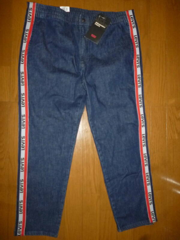 即決●未使用品●LEVI'S　breakaway pants L デニム　レーサーパンツ