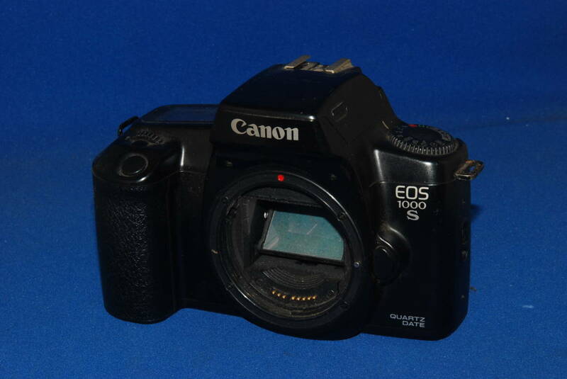 Canon EOS 1000S (K055) 　ヤマト運輸