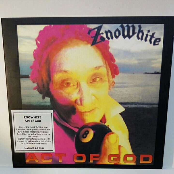 ZNOWHITE「ALL HAIL TO THEE/KICK'EM WHEN THEY'RE DOWN/LIVE SUICIDE」