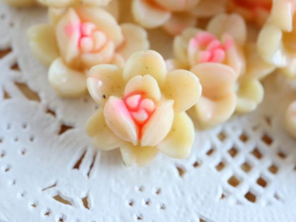 ピンク ローズ バラ フラワー 花 ジャパン ヴィンテージ カボション 日本製 レトロ 可愛い ハンドメイド アクセサリー パーツ 12mm 4個
