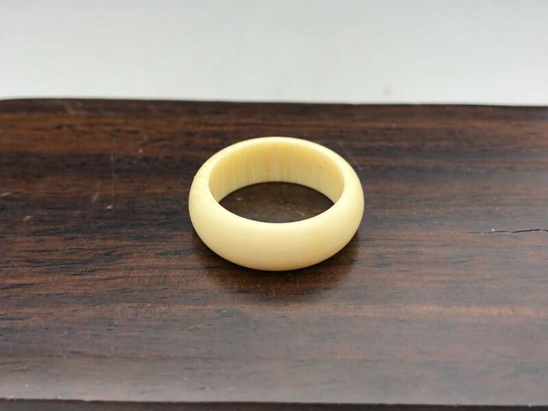 【吉】仏教聖品 レプリカアイボリー細工打磨 指輪 極珍j152