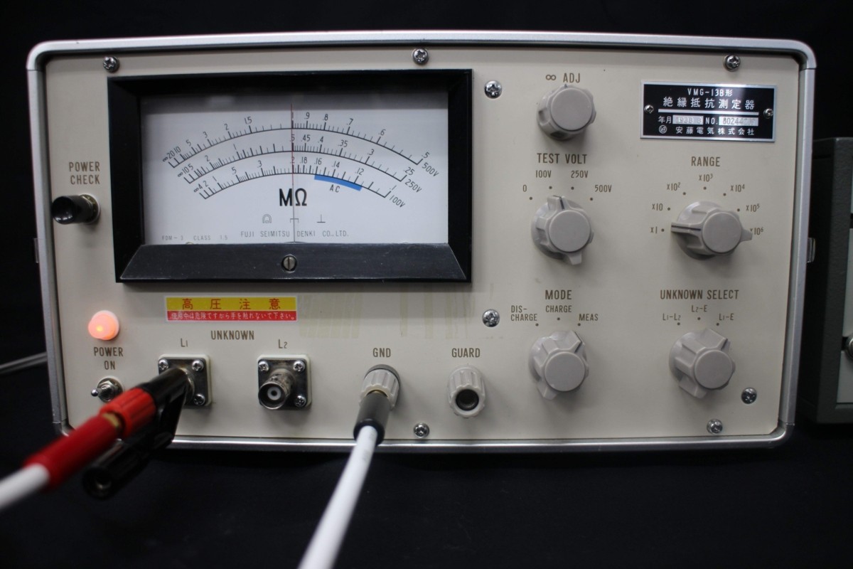 【正常動作品】ANDO VMG-13B 2TΩ 絶縁抵抗測定器