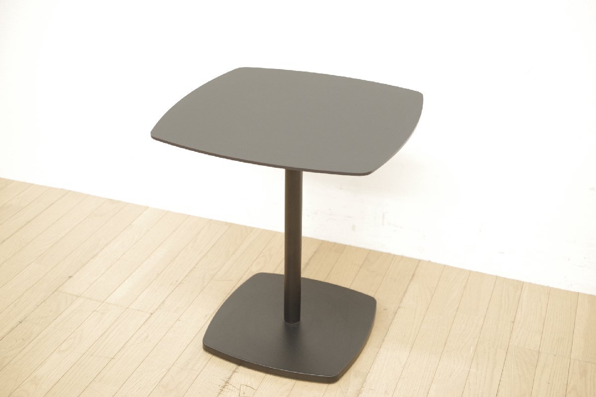 モデルルーム展示品 SOGOKAGU 相合家具 NTMC4 サイドテーブル 幅55cm ブラック シンプル イタリア リビング 屋外 カフェ 店舗