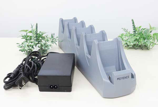 在庫有　KEYENCE キーエンス　ハンディーターミナル ５連充電器 BT UC15 BT-1000 1500シリーズ BT-UC15