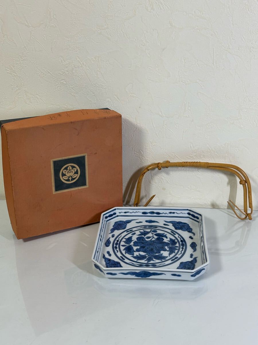 未使用 保管品 たち吉 ぼたん 手付菓子皿 ユ-51 盛皿 和食器 ブランド食器 箱入り