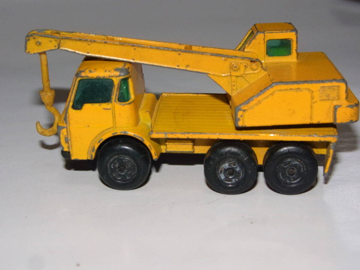 MATCHBOX　63　DODGE　CRANE　TRUCK　ENGLAND