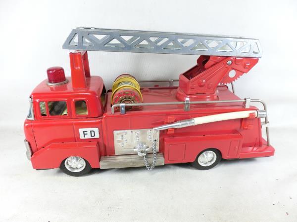 §レトロ　バンダイ　消防車　ブリキ　ビンテージ　