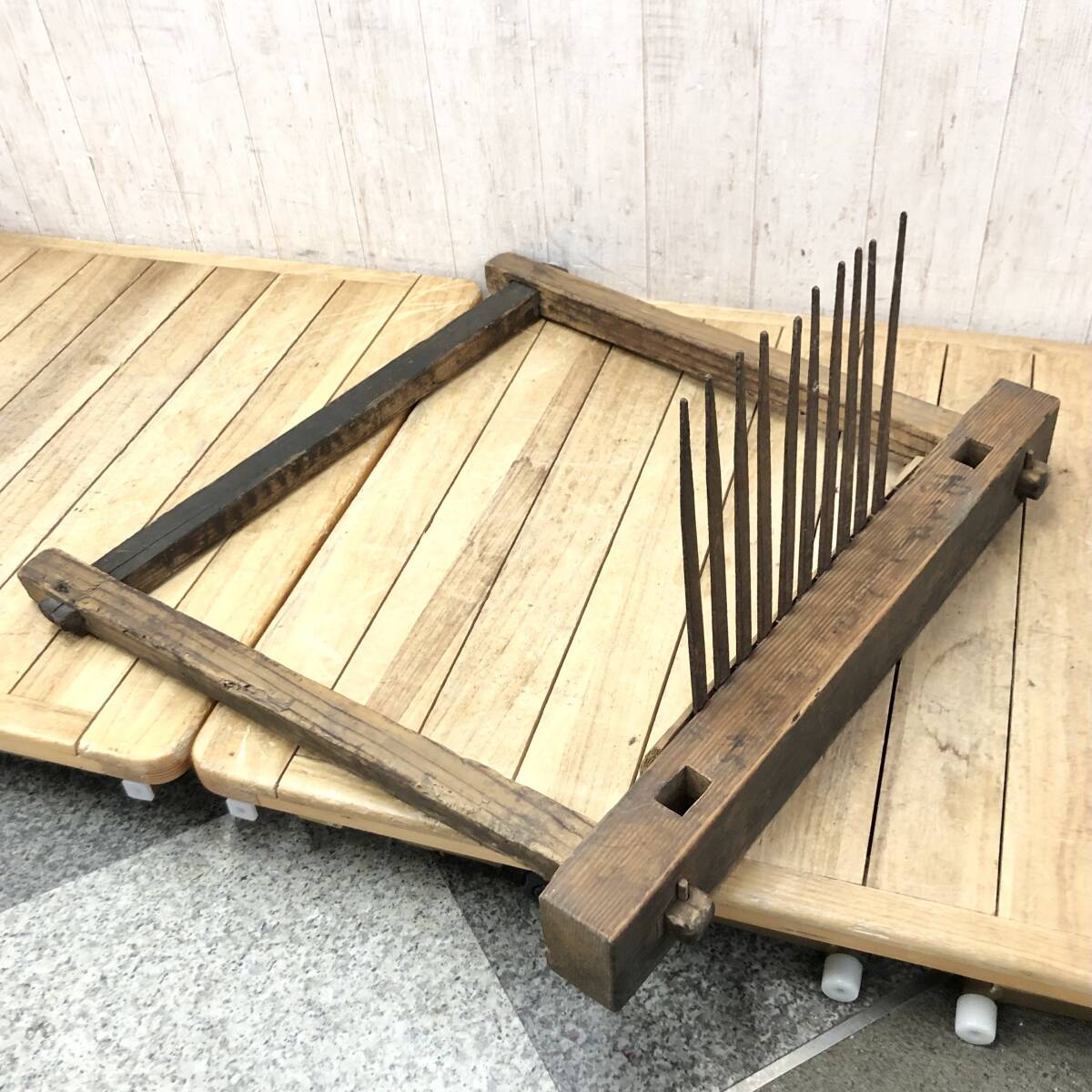 ＊千歯こき【大麦】当時物 脱穀機 千歯麦扱 農機具 古道具 古民具 農具 大麦用 千刃こき 麦扱器 千歯扱 時代物