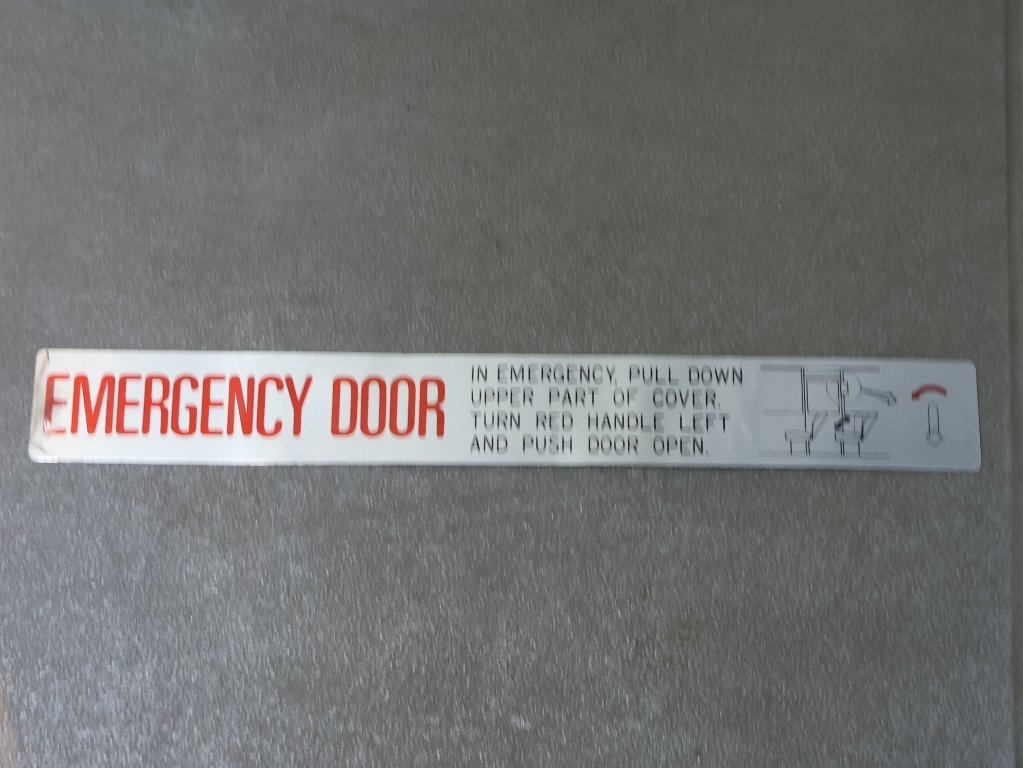 ♪非常口の案内プレート英語版♪