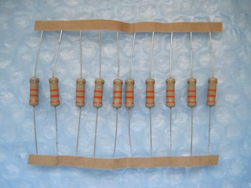 SB05　TE Connectivity？　炭素皮膜抵抗器　CFR200J33K？　2W 33kΩ ±5%　未使用品ですが長期保存品　５本セット　