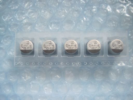 B0001　Nichicon ニチコン 電解コンデンサ　UA シリーズ　470μF　6.3V 　未使用品ですが、長期保存品　５個セット
