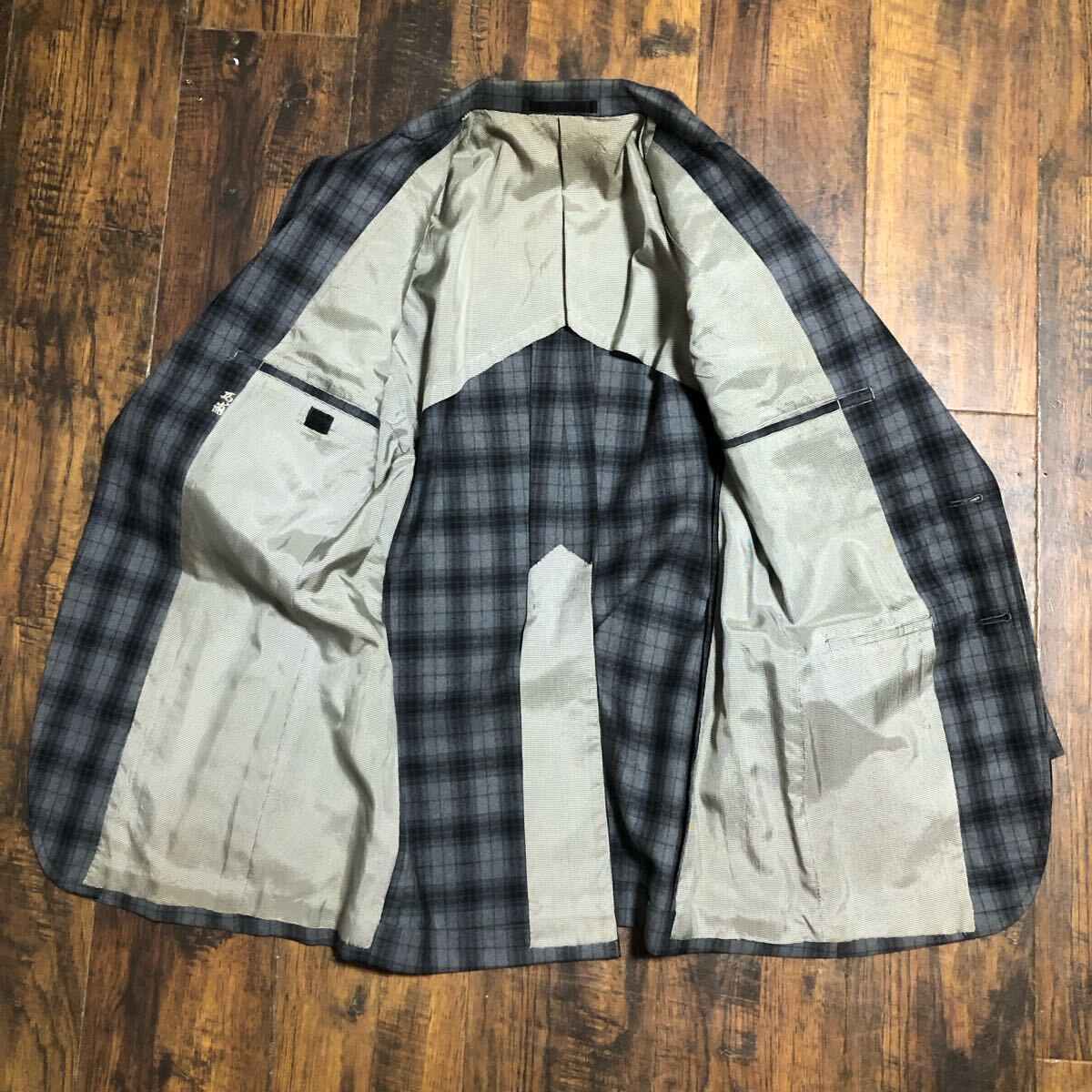 {$data['title']拍卖