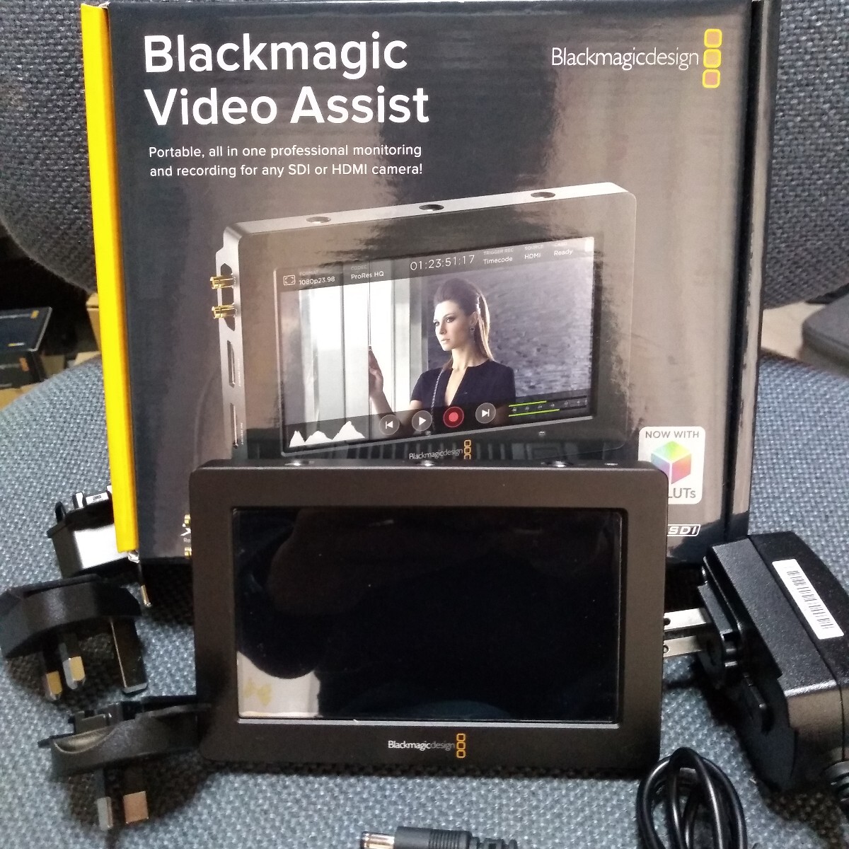 ブラックマジックDesign VIDEO Assist 6G SDI