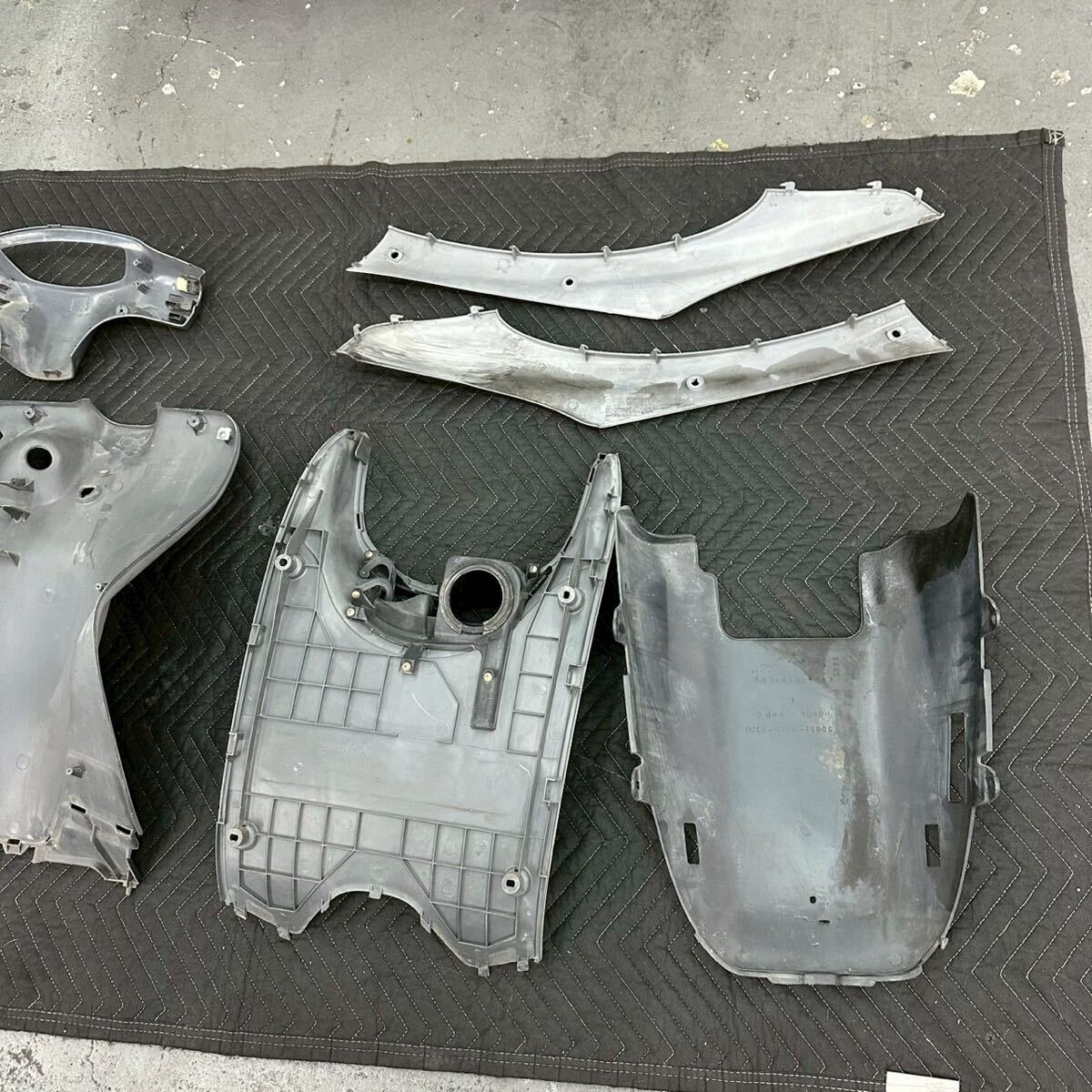 {$data['title']拍卖