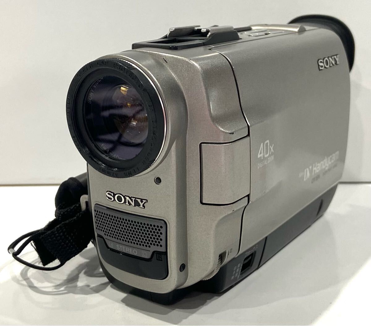 250529A☆ SONY Handycam DCR-TRV7 デジタルビデオカメラ ♪配送方法＝おてがる配送宅急便(EAZY)♪