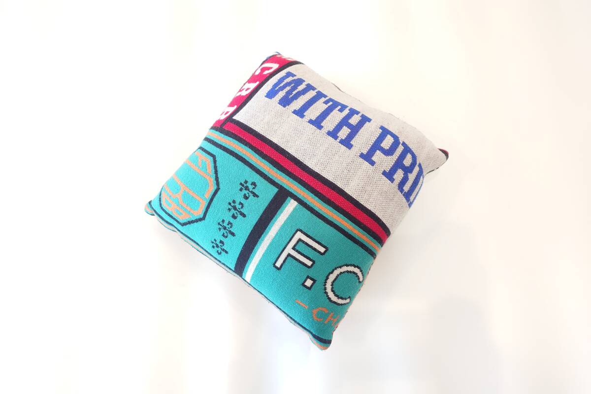 FCRB　クッション　美品