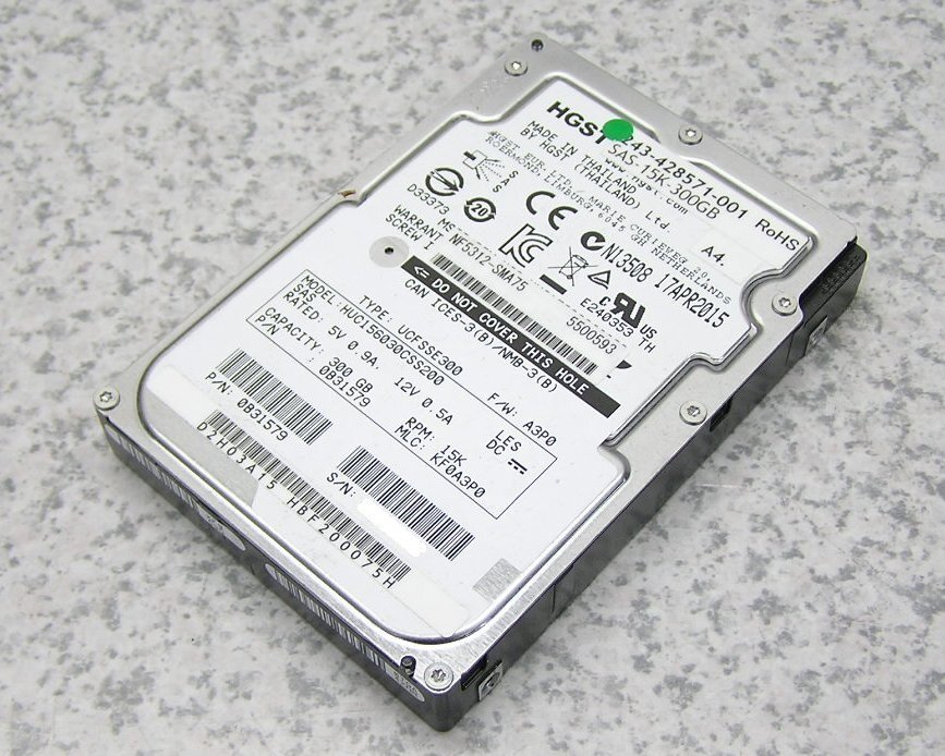 ■7個入荷 HGST HUC156030CSS200 2.5インチ SAS-15K 300GB HDD Type：UCFSSE300 送料一律430円 【中古】