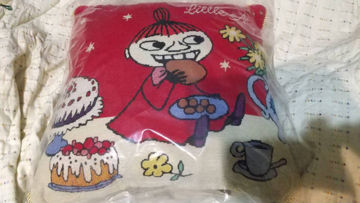 ★★MOOMIN ムーミン リトルミイ ゴブラン織り　背あて　クッション　赤　未使用★★