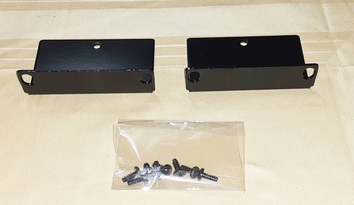 ★Roland RACK MOUNT JV-1080/JV-2080/XV-3080/XV-5080/JD-990/VP-9000/S-550 other ラック・マウント用アダプター2個 2U★