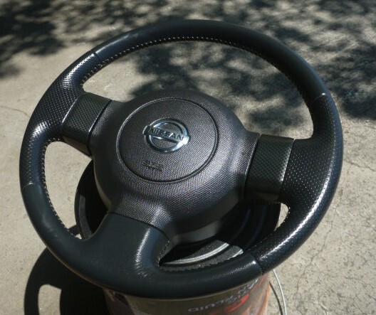 ◆美品　12マーチ　純正ステアリング　新車に近い時に取り外し保管していた品 　綺麗です