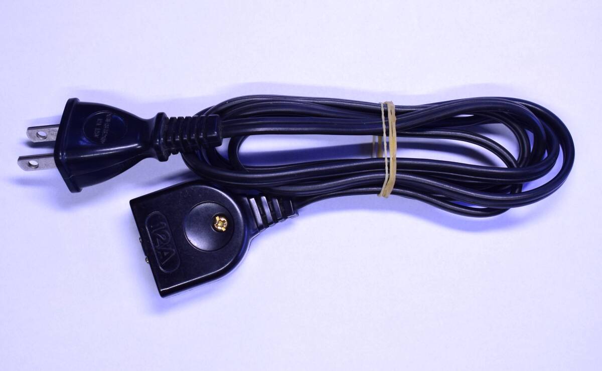 炊飯器、グリル鍋、加湿器等 汎用マグネット電源ケーブル 長さ1.3m 12A