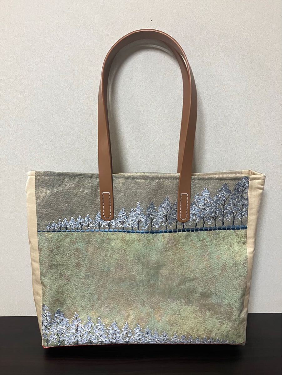 アンズルーム★ちょっと豪華な　トートバッグ★ハンドバッグ★帯リメイク★木★A4