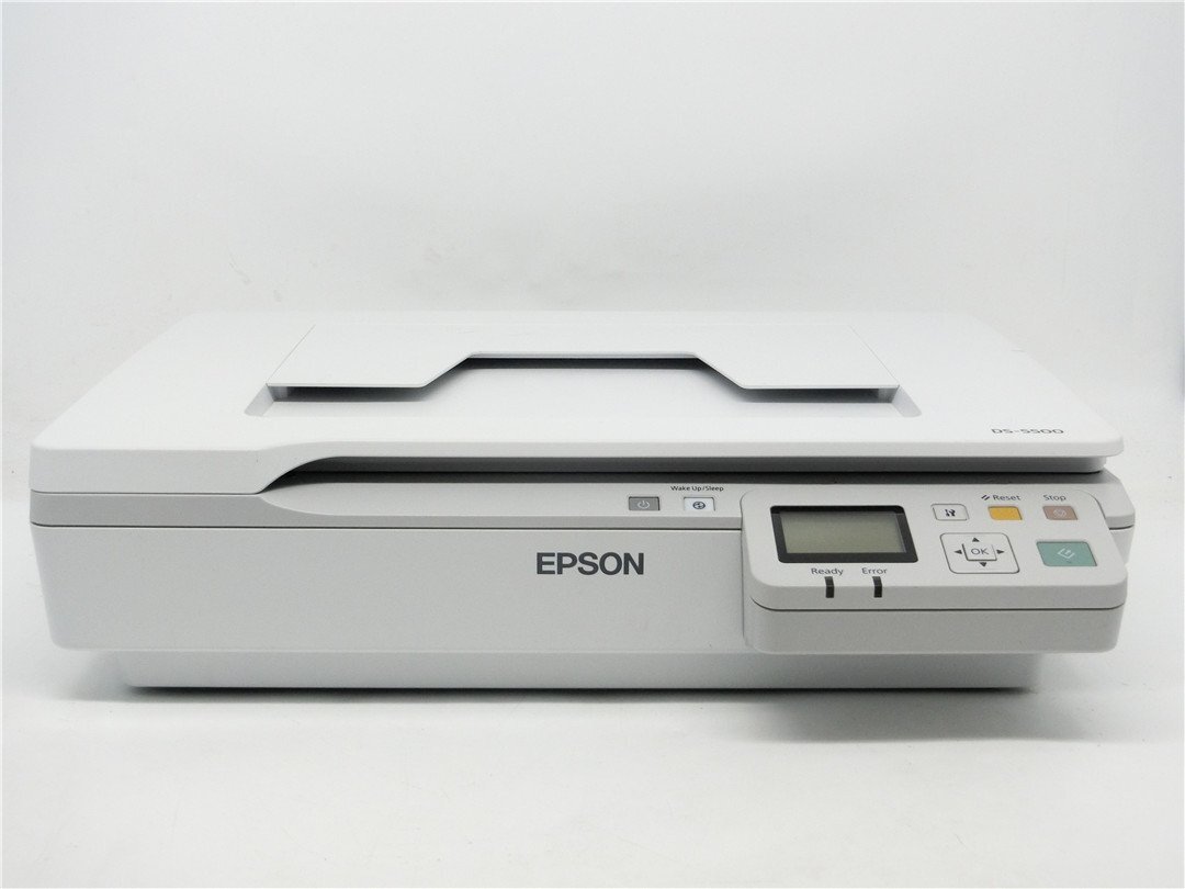EPSON　卓上フラットヘッドスキャナー　DS-5500　ジャンク品　動作未確認 　ジャンク品　送料