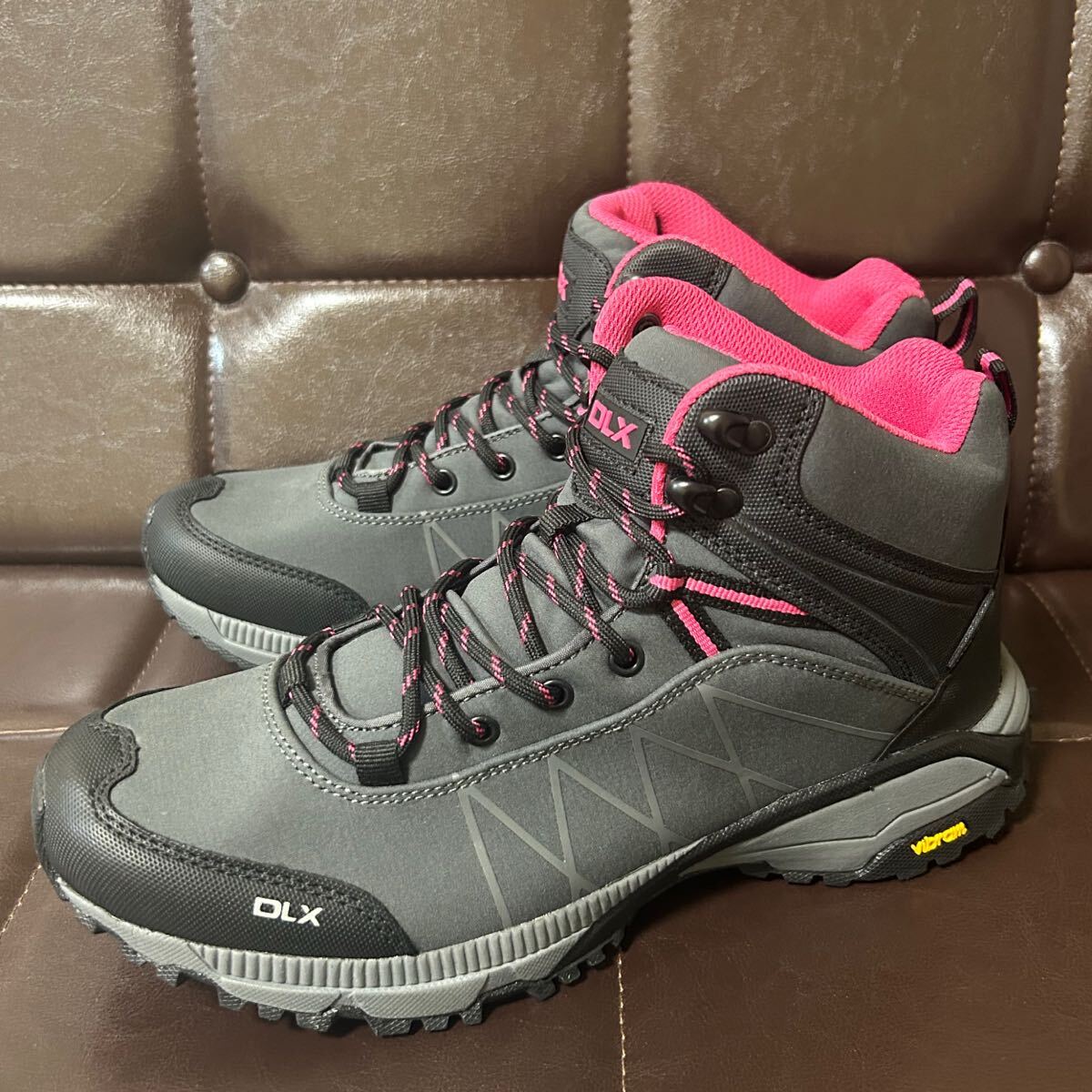 新品！イギリスブランドDLX（ディーエルエックス）ARLINGTONⅡレディース防水トレッキングシューズ24.5cm vibramソールDLX MEMBRANE