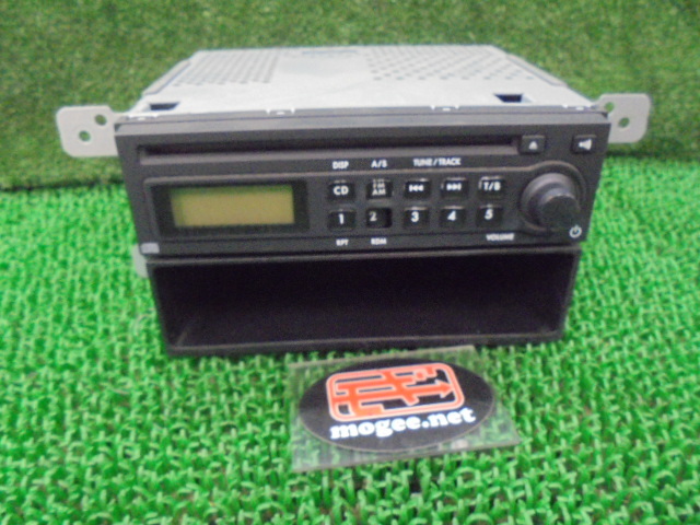 4FQ3583 AEE4)) スバル インプレッサ GH2/GH3 A型 1.5S 純正 1DINCDオーディオデッキ　小物入れ付　86201FG000