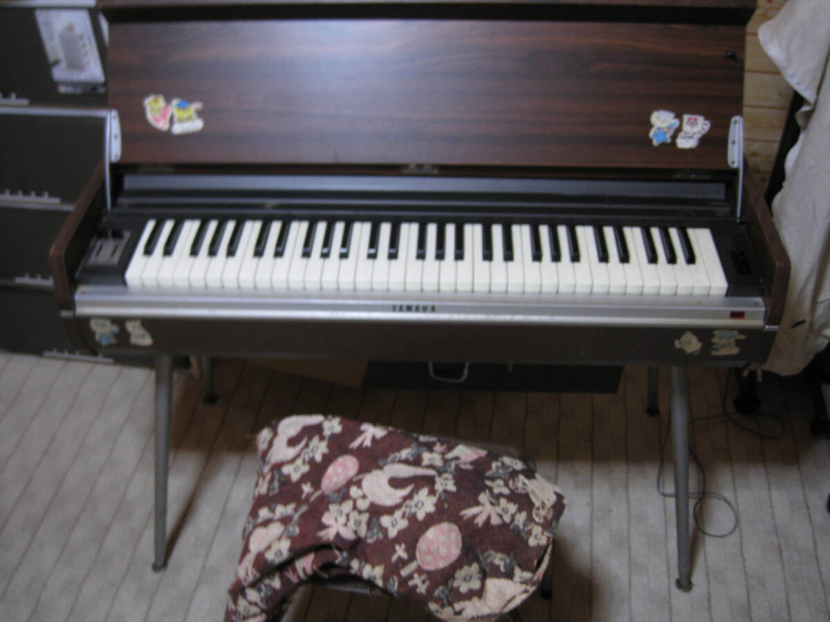 レトロ 希少 YAMAHA 電気オルガン MODEL L-20D アンティーク 日本楽器製造株式会社 ヤマハ 音出しOK 昭和 稼働アンティーク品 椅子付き