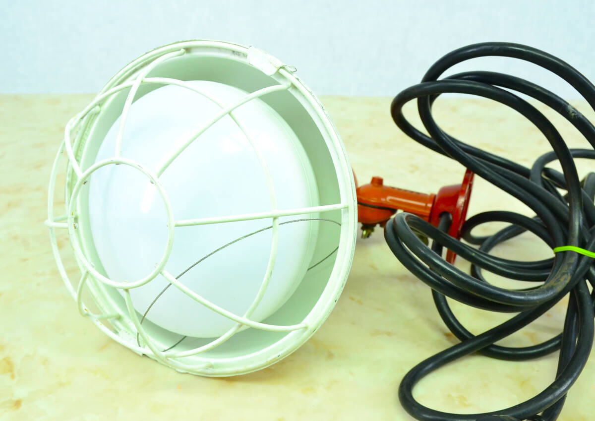 National ナショナル 投光器 YA58884 7型台座レフホルダ用YK25102付 作業灯　照明器具　中古品