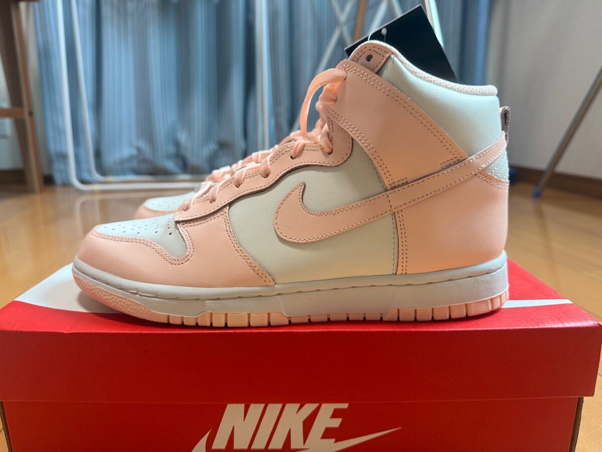 送料無料　新品未使用　NIKE Women's DUNK HIGH CRIMSON TINT ナイキ ウィメンズ　ダンク ハイ　クリムゾンティント26cm 国内正規品