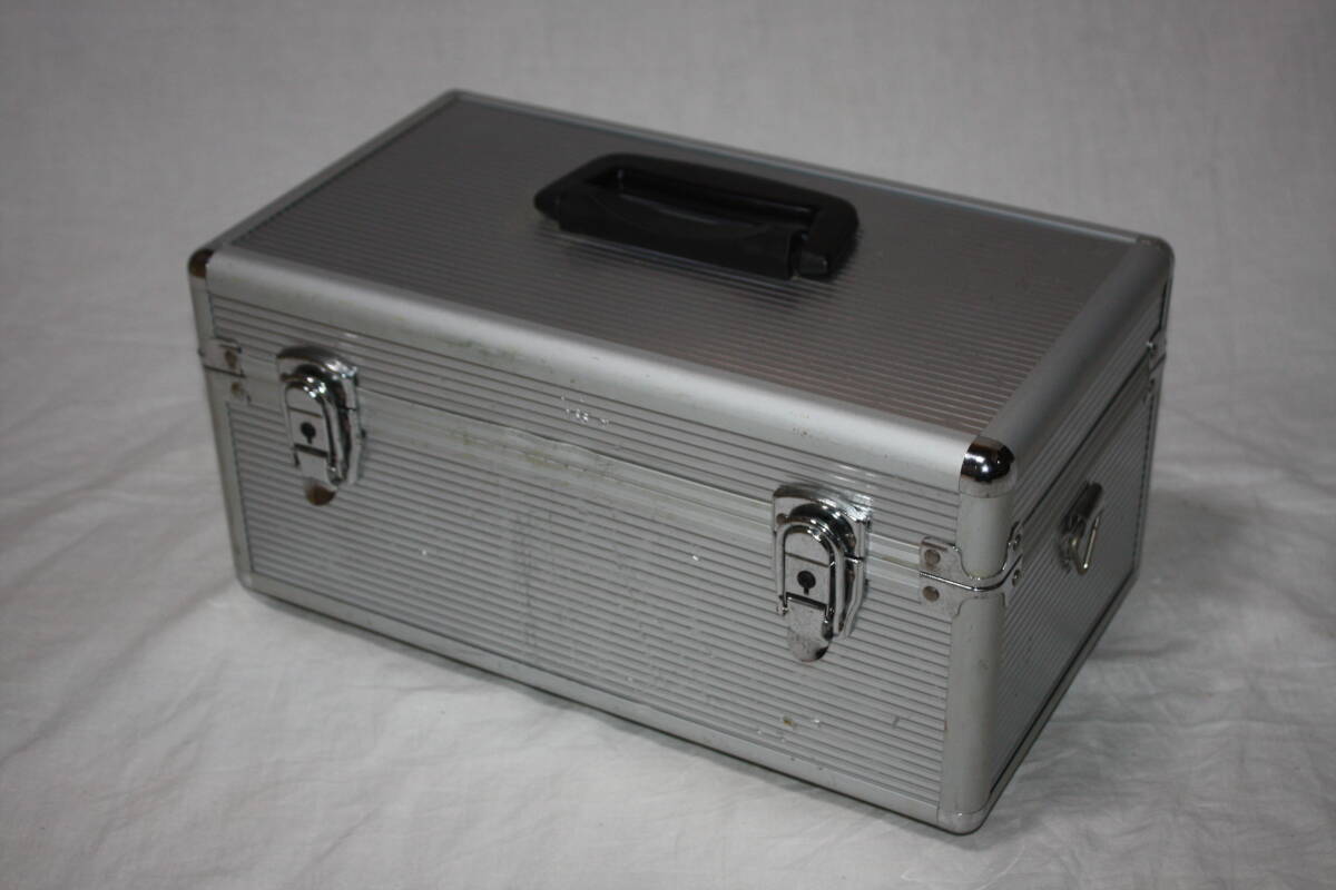 ハードケース　（検索：ビデオカメラ、一眼レフカメラ、キャリングケース）　　　