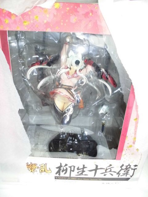 百花繚乱 柳生十兵衛 白銀の剣姫Ver. 1/8 PVC製塗装済み完成品 ホビージャパン