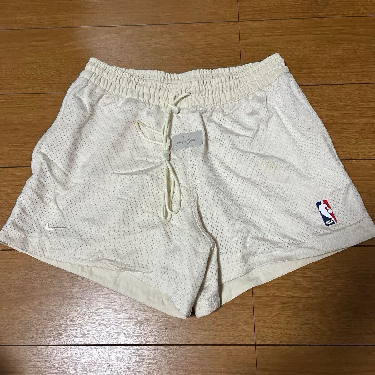 [新品/試着のみ]FEAR OF GOD × NIKE NBAコラボ メッシュハーフパンツ M(検:ジョーダン JORDAN adidas ATHLETICS)