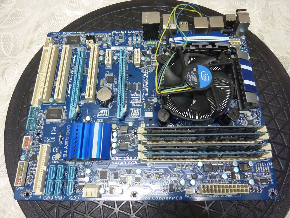GIGABYTE GA-P55A-UD3R マザーボード CPU CORE i7