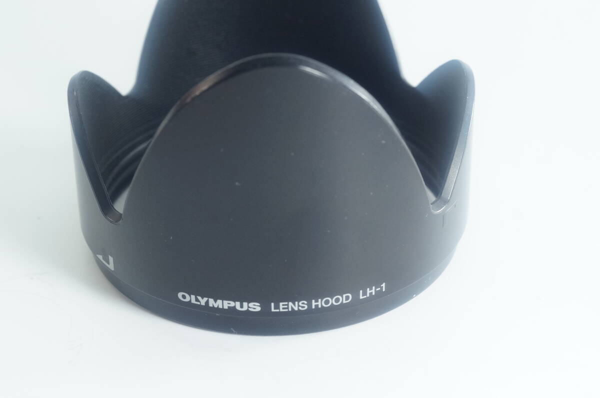 PH5群『並品』 OLYMPUS LH-1 オリンパス E-10 E-20用 レンズフード