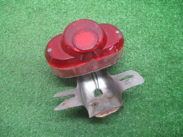 Z7F27 CD50 テールランプ ブラケット付き ベース CL SL シャリー T BHN