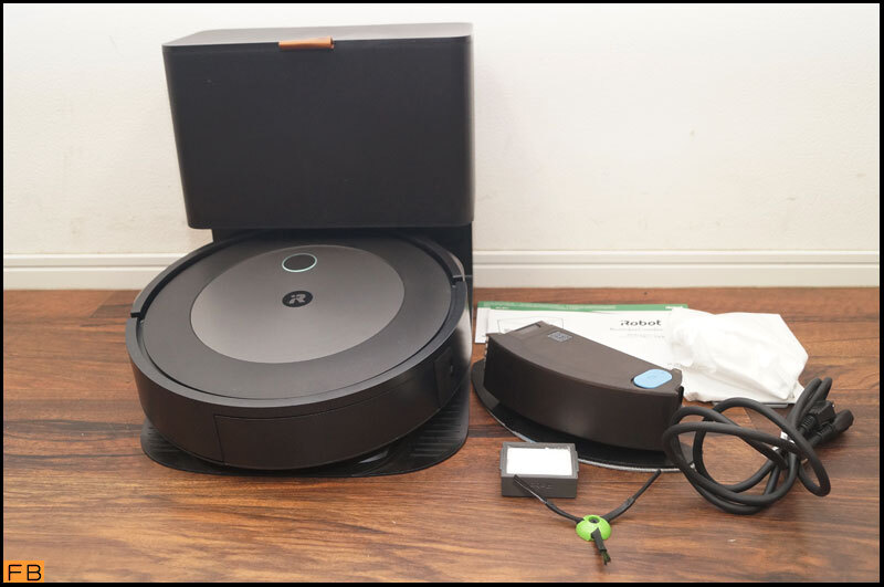 税込◆iROBOT◆Roomba Combo j5+ ロボット掃除機 取説等付 通電確認済 床拭き 自動ゴミ収集 アイロボット ルンバ ADG-N1 RVE-Y2-BZ-9491　