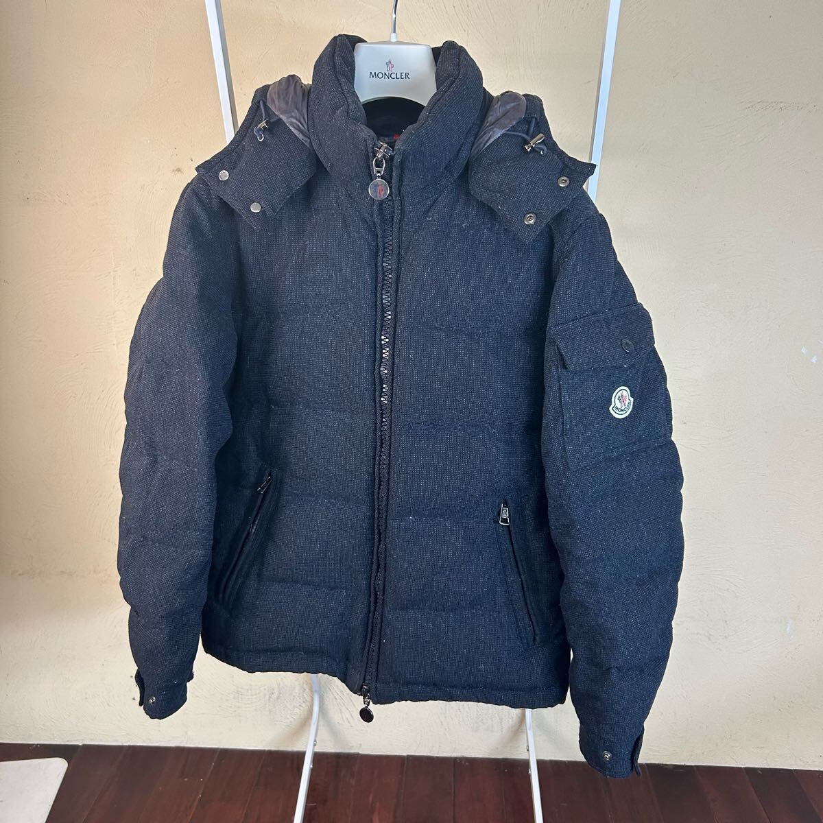 【最安値】 MONCLER モンクレール ダウンジャケットMAYAマヤグレー系０